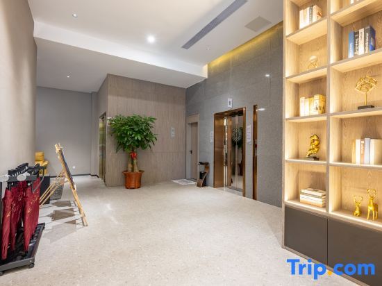Чжаньцзян: Baiman Hotel (Lianjiang Avenue Xinyuan International Plaza Branch)