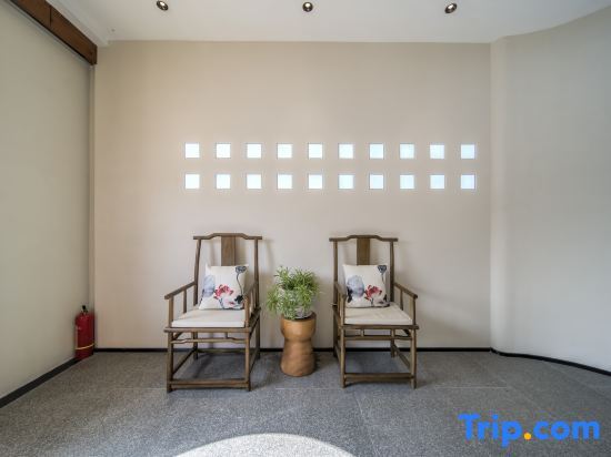 Чичжоу: Zeyishan Homestay (Jiuhuashan Scenic Area Transfer Center)