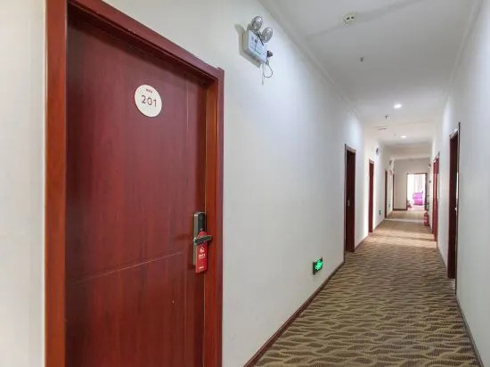 Ухань: Mirren Hotel (Wuhan Hubei University of Technology La Defense Branch)
