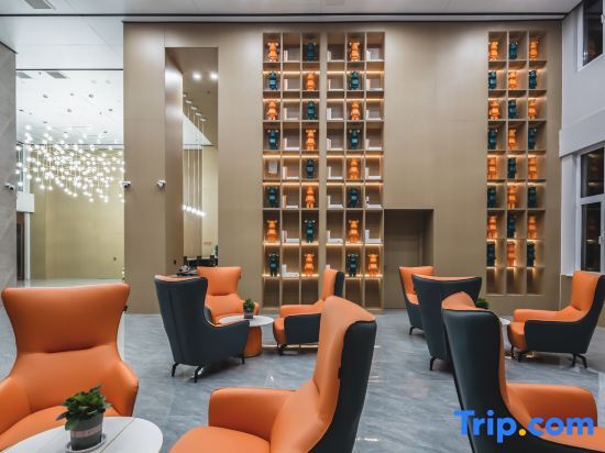 Циндао: Yunshu Nuanxi Hotel (Qingdao Huangdao Wangtaizhen Shop)