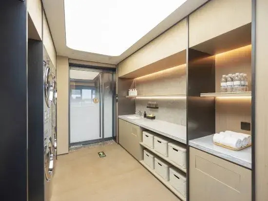 Ляньюньган: All Seasons Hotel (Donghai Crystal City Shop)