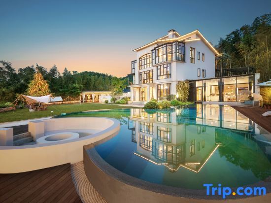Хучжоу: Deqing, Mogan Mountain, Mo see Rainbow Homestay