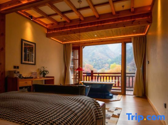 Цзинань: Jiuru Mountain Nomanbao Life Scene Hotel
