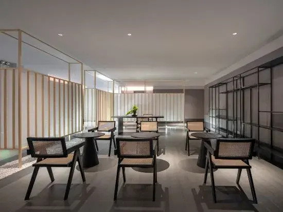 Шэньчжэнь: Jingu Boyu Hotel Apartment (Longjing Metro Station)
