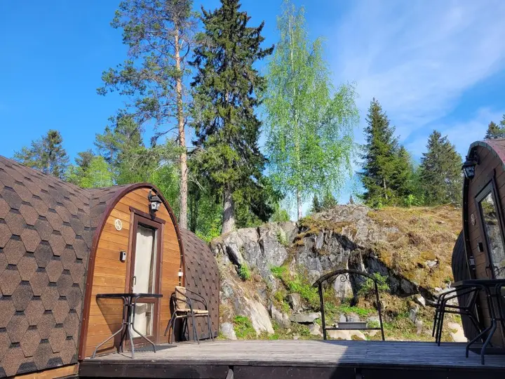 Ляскеля: Кемпинг "Бочка на карте"