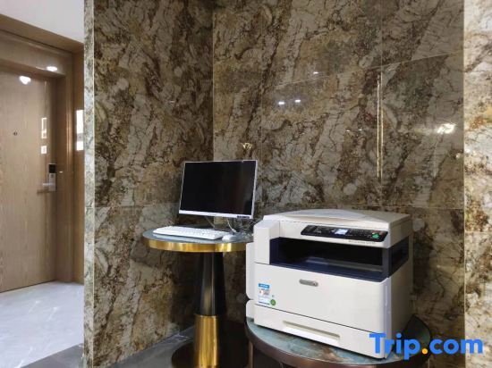 Шэньчжэнь: Xingfu Holiday Hotel (Buji Shenzhen East Railway Station Branch)