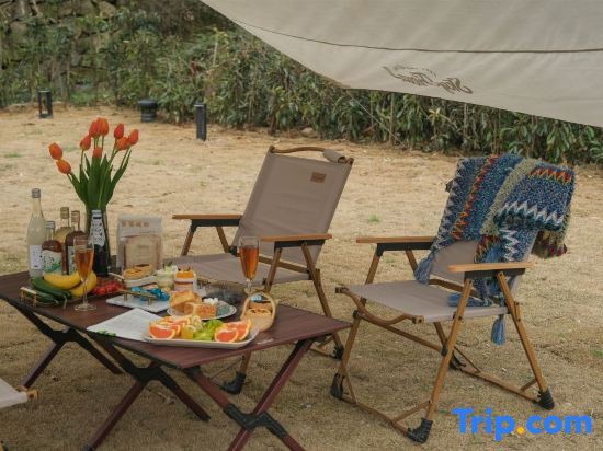 Хучжоу: Yehexi·Samar Xingxi Camping·Private Tang Hot Spring Wild Luxury Homestay