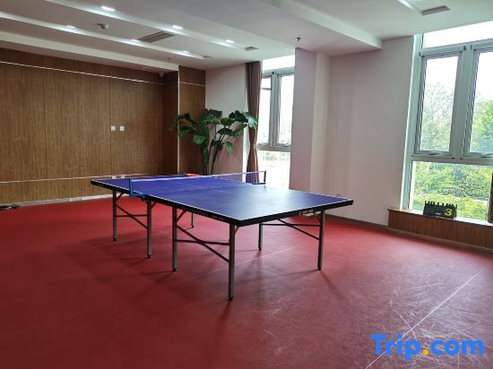 Циндао: Qingdao International Academician Hong Kong Talent Apartment