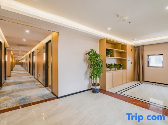 Чжухай: Zhuhai Longhua Select Hotel