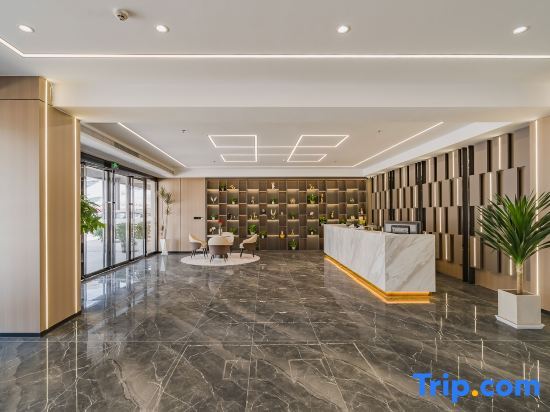 Чжухай: Zhuhai Longhua Select Hotel