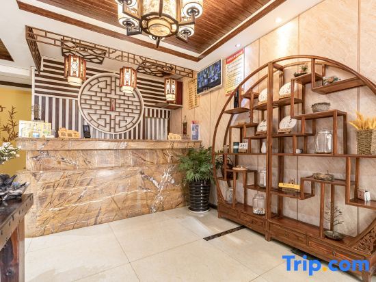 Куньмин: Kunming Bi'an Yuetu Inn (Dianchi Branch)