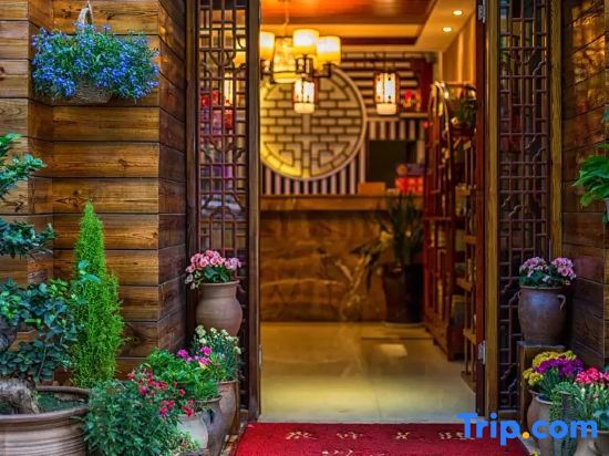 Куньмин: Kunming Bi'an Yuetu Inn (Dianchi Branch)