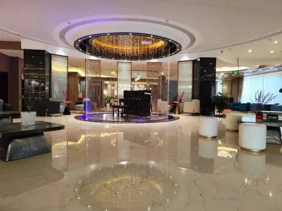 Дали: Geli Hotel (Dali Jianchuan Bus Terminal)