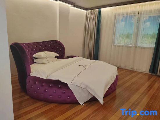 Фошань: Xiaoshuyuan Apartment
