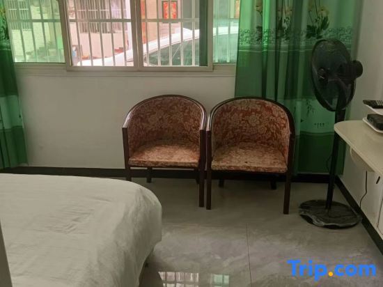 Хуанган: Hunchunxin Satisfied Guest House