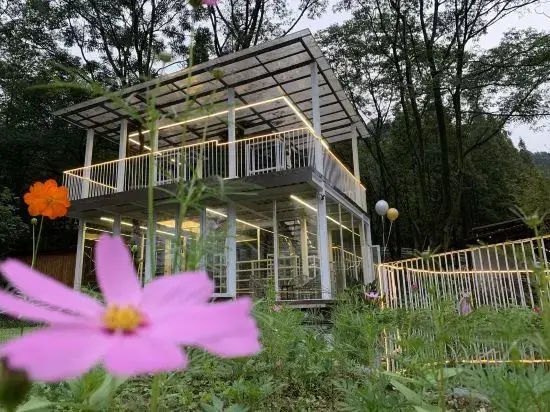 Чэнду: Muxu Private Soup Homestay (Dujiangyan Irrigation Project Scenic Spot Store)