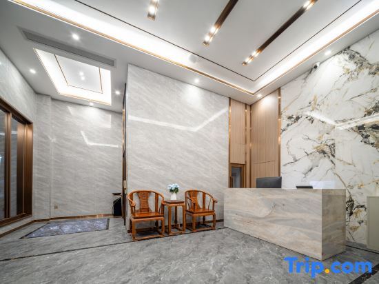 Дунгуань: Zhirong Home Apartment  (Fuhua Road Dalang Plaza)