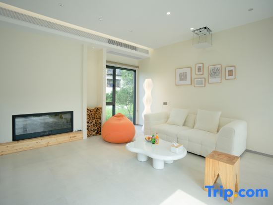 Хучжоу: Anji Daoxiang Yinxin Mountain Camping Parent-child Holiday Homestay (YucunZhuboyuan Branch)
