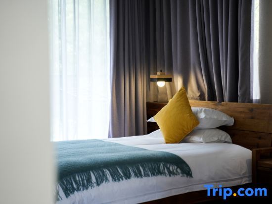 Хучжоу: Anji Daoxiang Yinxin Mountain Camping Parent-child Holiday Homestay (YucunZhuboyuan Branch)