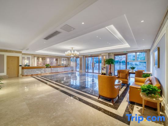 Цзясинь: Vienna Hotel (Tongxiang Chongfu International Leather Center Branch)