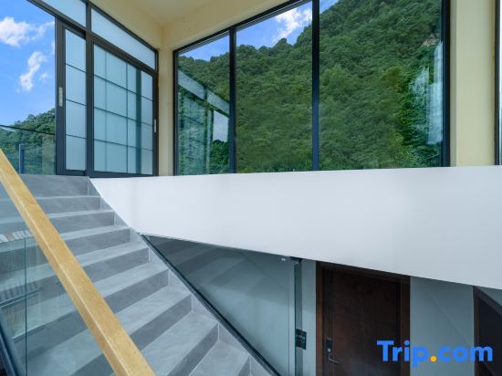 Чэнду: Qingcheng Mountain Yuntai Private Hot Spring B&B (Houshan Scenic Area Branch)