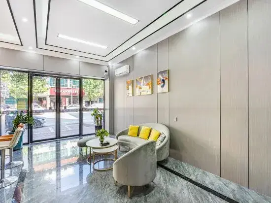 Гуанчжоу: Guangzhou Yunduo Qingxiang Apartment (Zhucun Subway Station)
