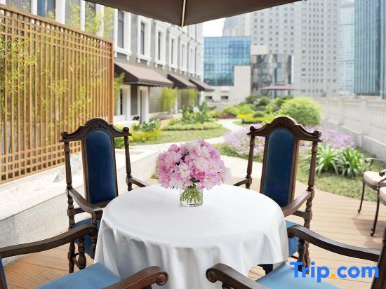 Чэнду: Chengdu Dufu No.72 Hotel (Chunxi Road Tianfu Square)