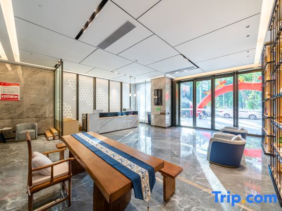 Дунгуань: Ouska International Hotel (Tangxia Shahu Branch)