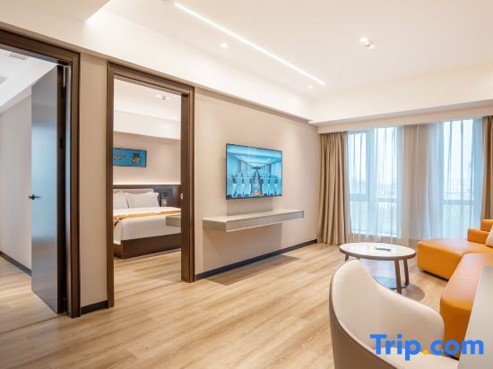 Чэнду: Bolinghui Hotel (Chengdu Panda Base West Gate Subway Station Store)