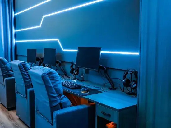 Чифэн: Tieyixiong E-sports Homestay