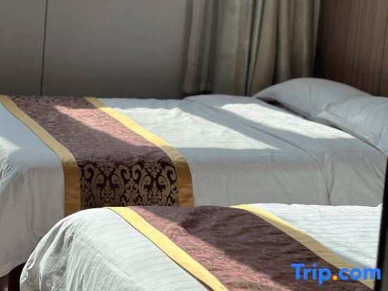 Бенгбу: Huaiyuan Huiliang Mingde Hotel