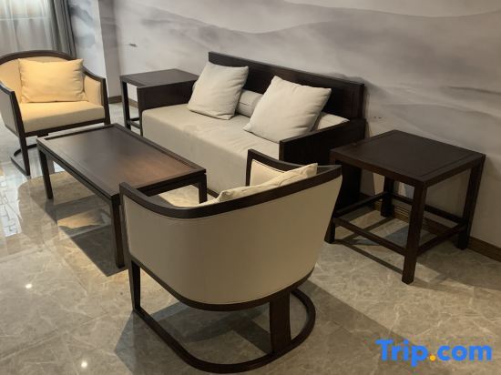 Хучжоу: Taihu Lake Traditional Water Town Inn