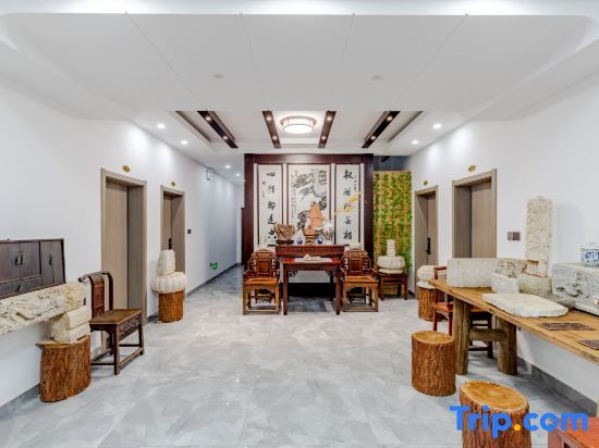 Хуаншань: Taotanyuan Homestay (Taohuatan Scenic Area Branch)