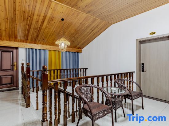 Хуаншань: Taotanyuan Homestay (Taohuatan Scenic Area Branch)