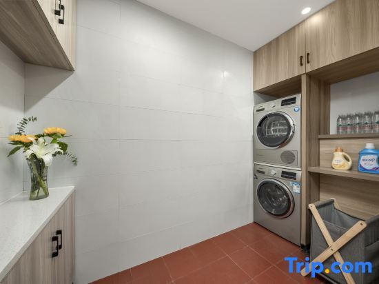 Хучжоу: Kaiyuan Yiju Hotel, Deqing High-speed Railway Station, Moganshan