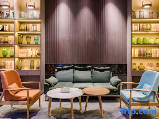 Шанцю: Light Zhu Hotel (Shangqiu Wanda Plaza Branch)