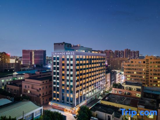 Дунгуань: Lavande Hotel Dongguan Dalang Huawei Songshan Lake Taike Park