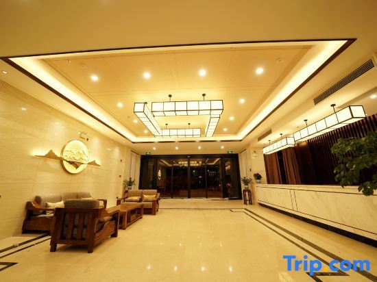 Ичунь: Dongpeng Hotel (Yichun Yizhou District Government Chengdong Branch)