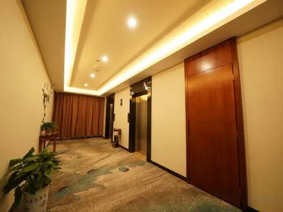Ичунь: Dongpeng Hotel (Yichun Yizhou District Government Chengdong Branch)