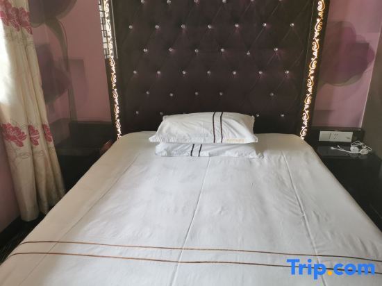 Шанхай: Shanghai Xingpu 99 Fashion Hotel
