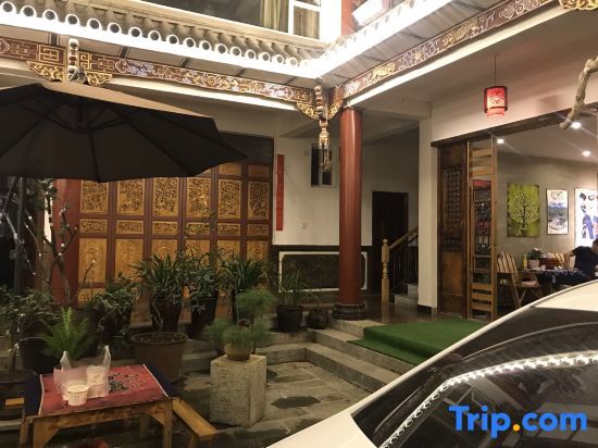 Дали: Dali Ancient City Yi'an residence Bai people Homestay