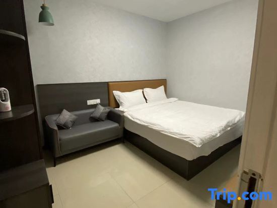 Шанхай: Shanghai Hongshi Apartment