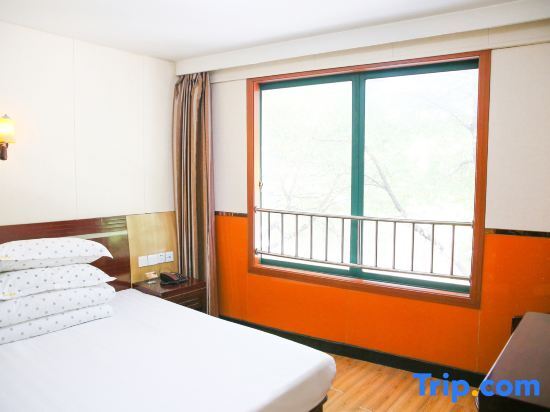 Шанхай: Jinghe Hostel