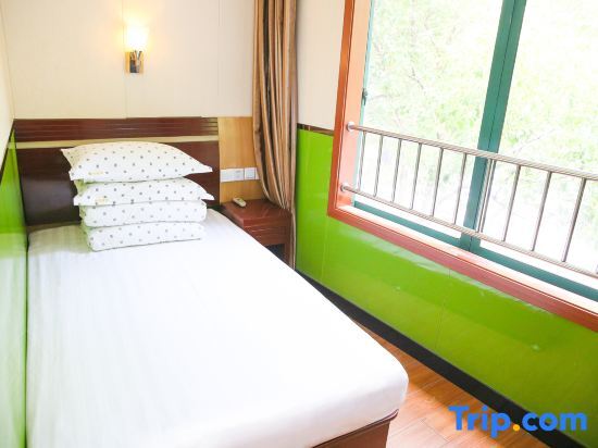 Шанхай: Jinghe Hostel