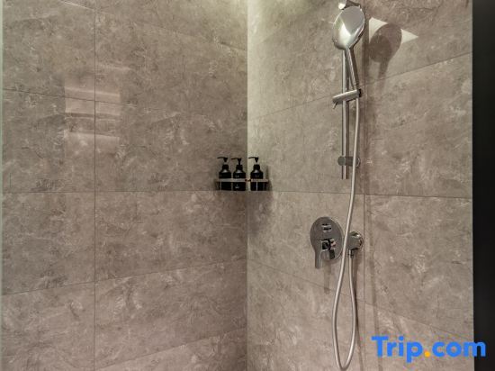 Цзуньи: Atour X Hotel, Maotai Town, Renhuai