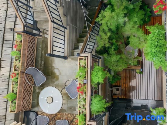 Янчжоу: Yingqing Bieyuan Homestay (Yangzhou Dongguan Street)