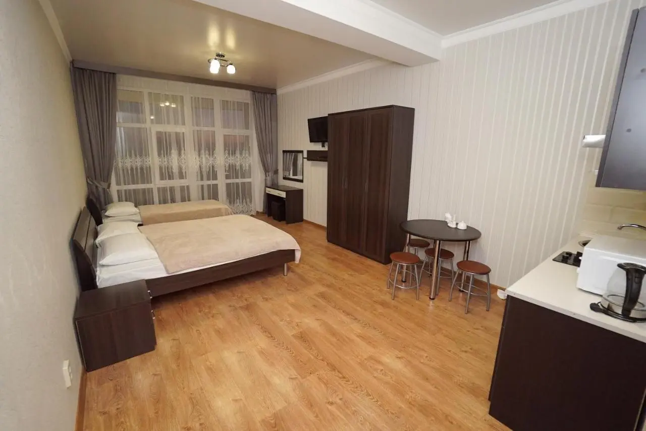 Лоо: AnnaMariya Apartment