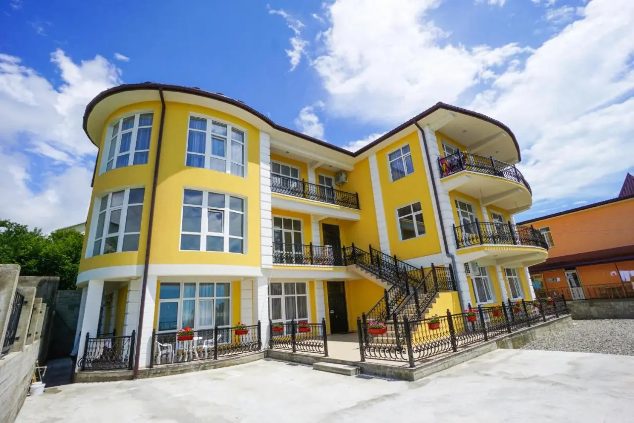 Лоо: AnnaMariya Apartment