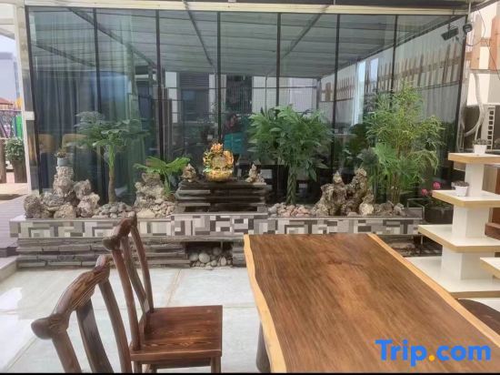Яань: Douyin Hotel