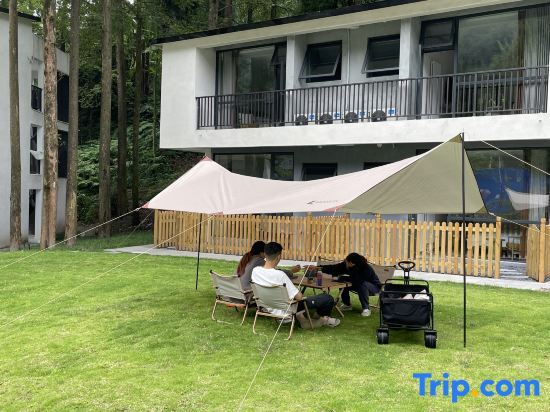 Чэнду: Qingcheng Mountain Yuexi  Residence